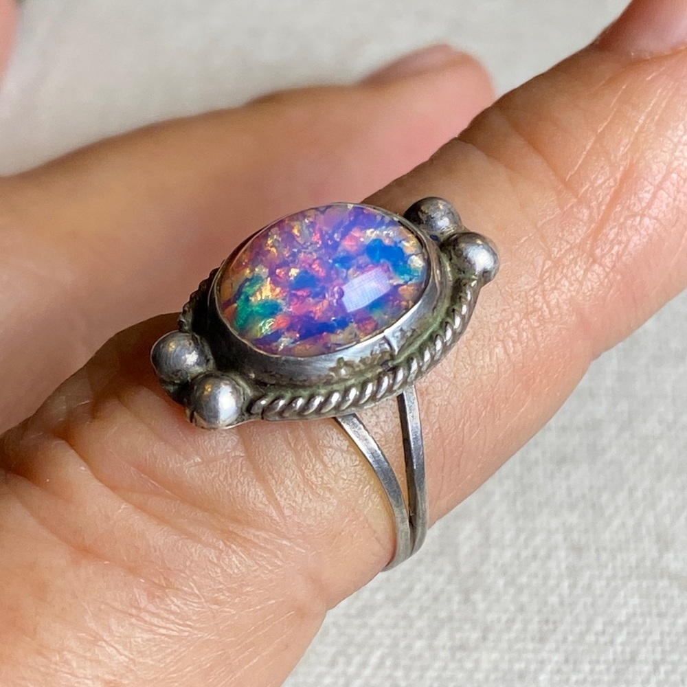 Vintage Sterling Silver ‘Opal’ Ring (7)